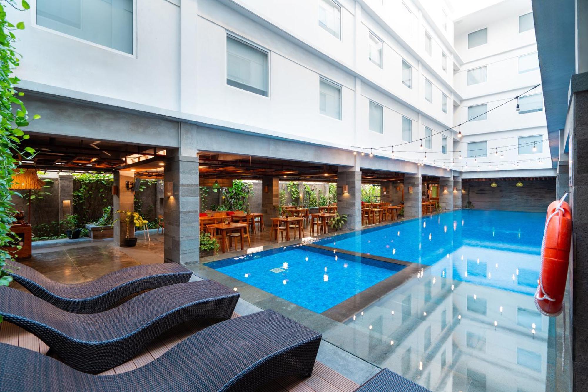 Swiss-Belexpress Kuta Legian Hotell Eksteriør bilde
